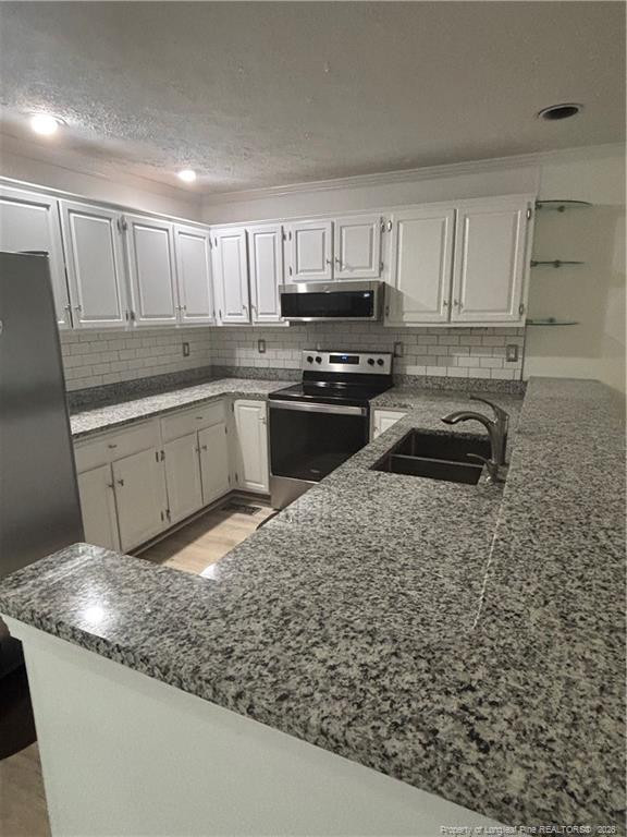 457 Lands End Road Property Photo 9