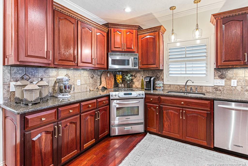 101 E Royal Street Property Photo 20