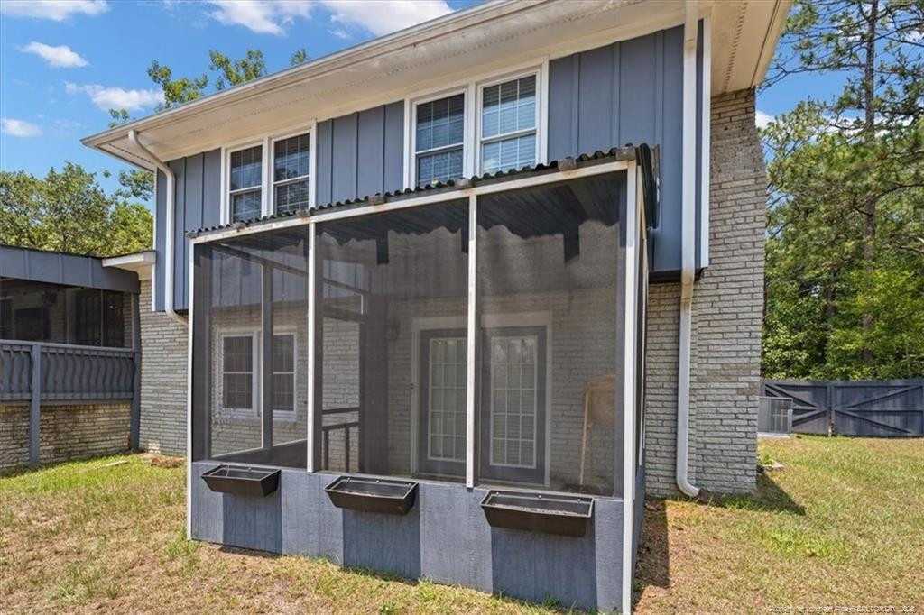 389 Myra Road Property Photo 43