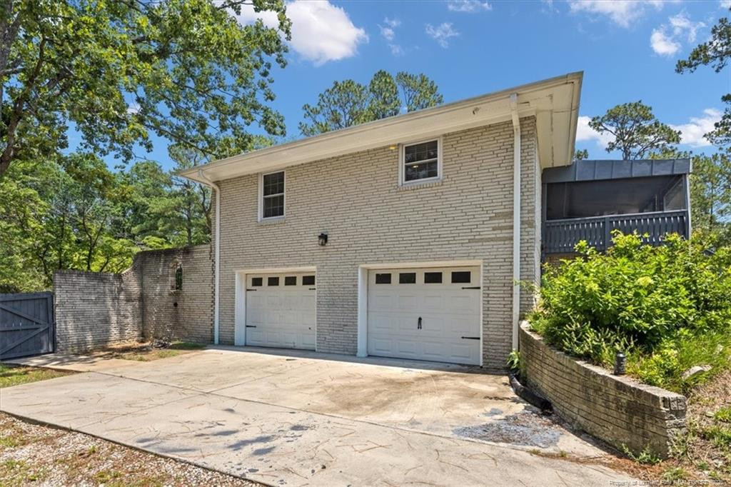 389 Myra Road Property Photo 44