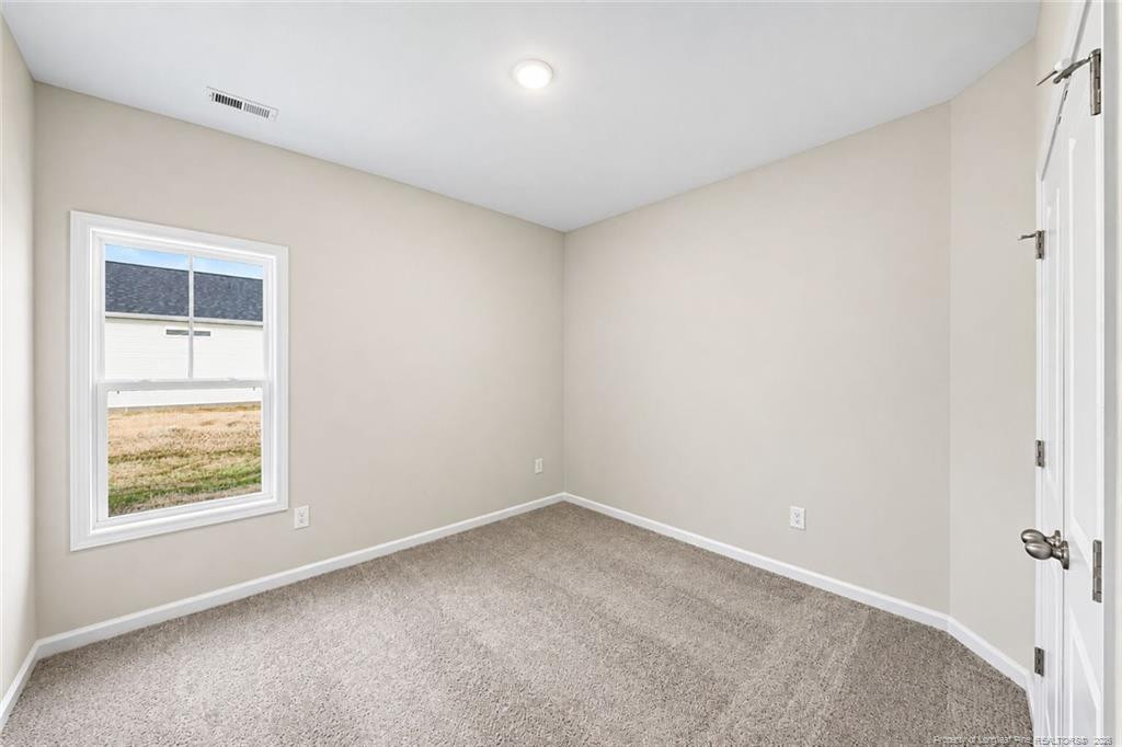 177 Seaford Lane Property Photo 6