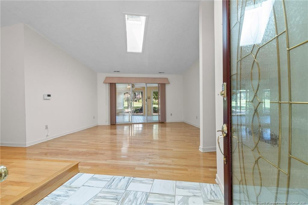 88 Traceway Property Photo 10