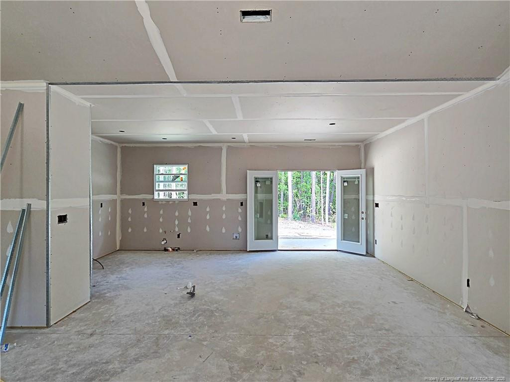 34 Quarter Court Property Photo 3