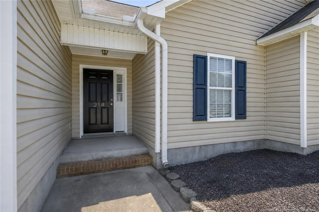 214 Quarry Lane Property Photo 4
