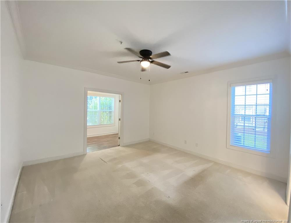 330 Gallery Dr Drive 102 Property Photo 18