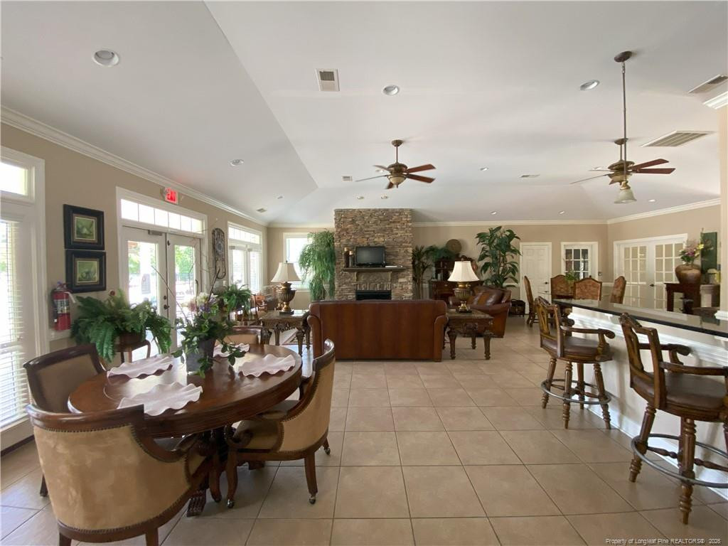 330 Gallery Dr Drive 102 Property Photo 27
