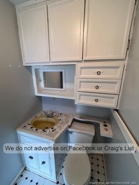 650 Walker Street Property Photo 10