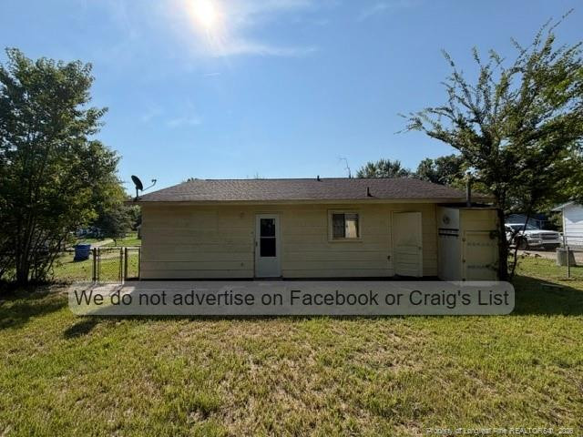 650 Walker Street Property Photo 12