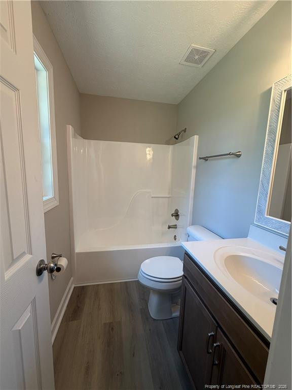 401 Northwoods Drive Property Photo 12
