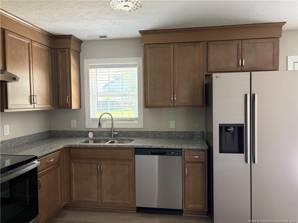 401 Northwoods Drive Property Photo 28