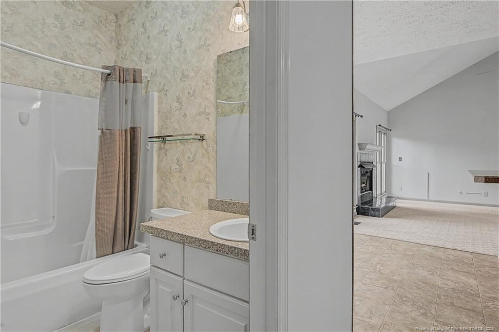 1231 Four Wood Drive Property Photo 41