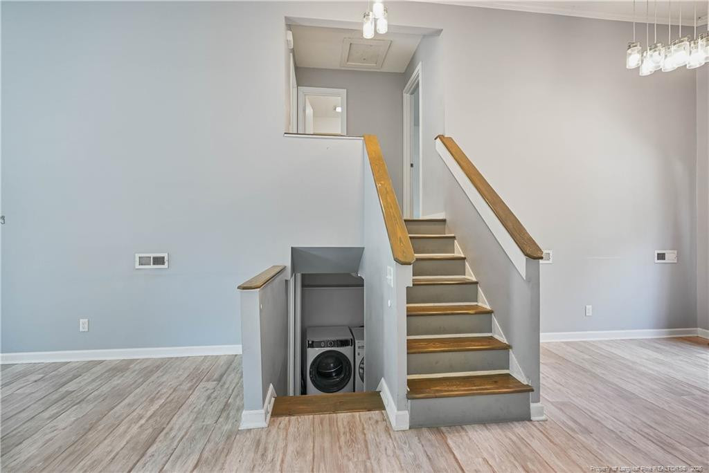 417 Crestview Street Property Photo 17