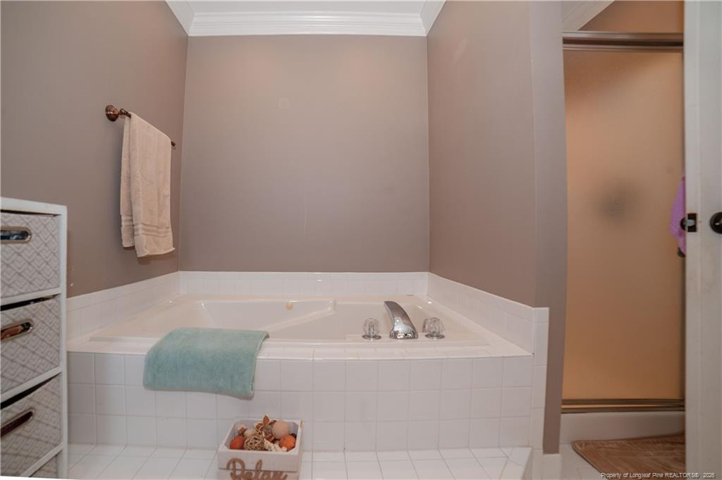 328 Interchange Drive Property Photo 21