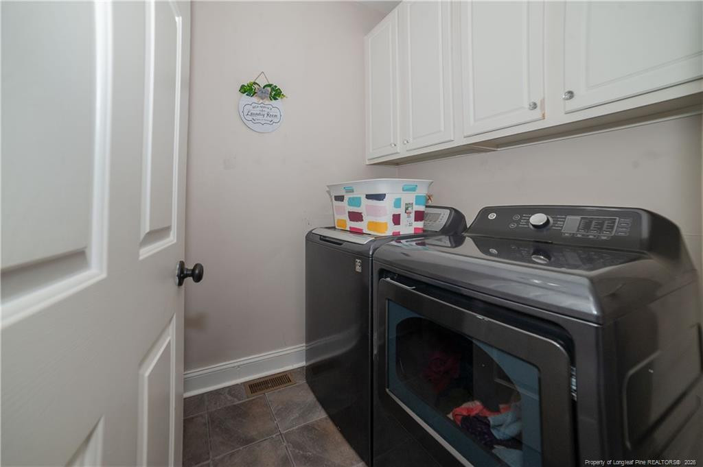 328 Interchange Drive Property Photo 29