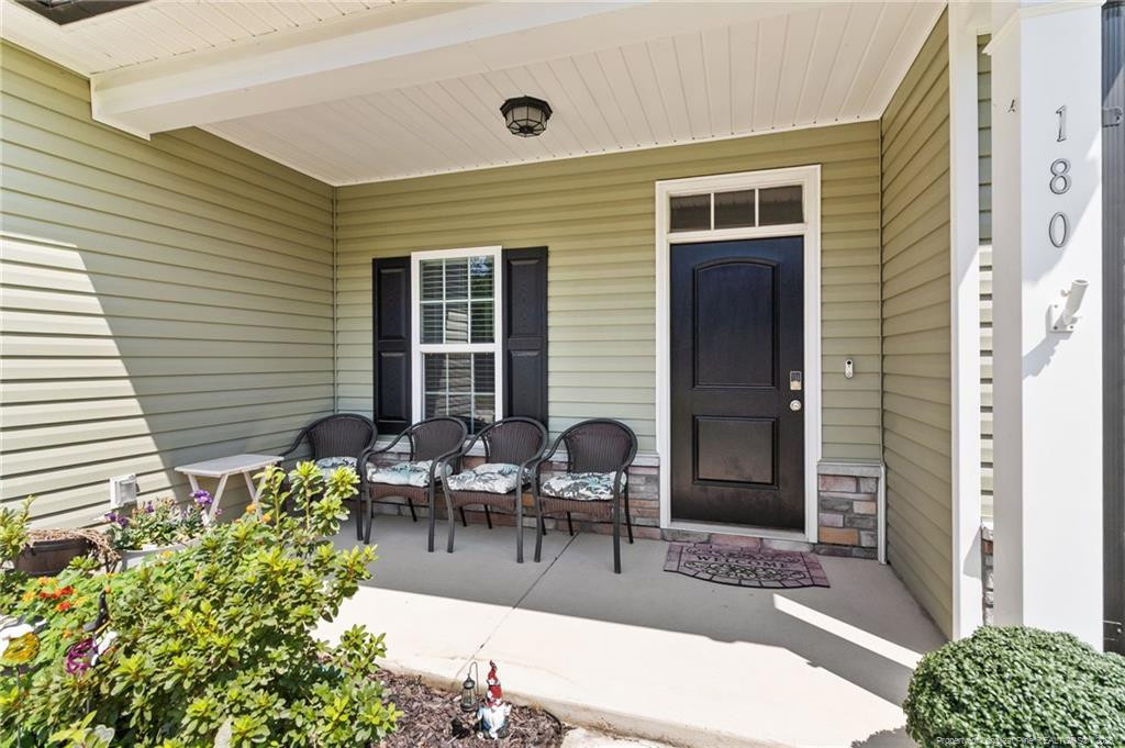 180 Edgar Way Property Photo 10