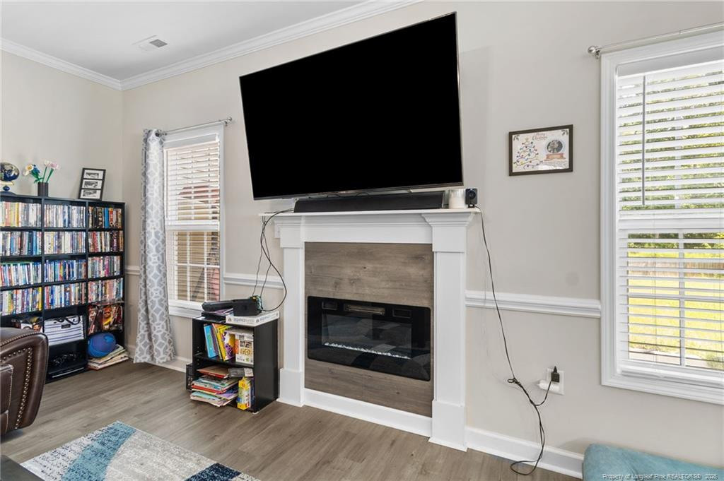 180 Edgar Way Property Photo 22