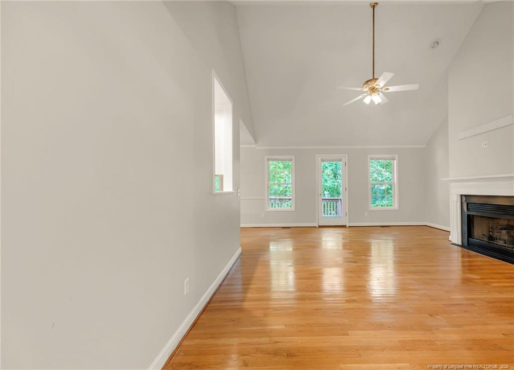 5122 Pheasant Lane Property Photo 8