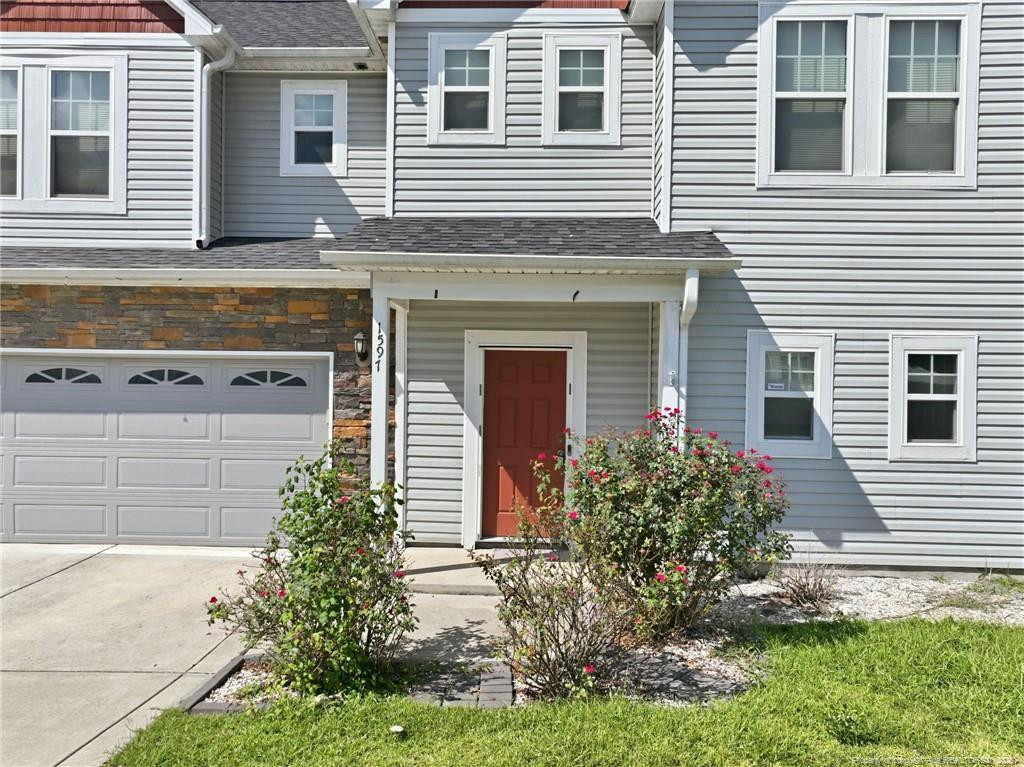 1597 Mount Rainer Drive Property Photo 2