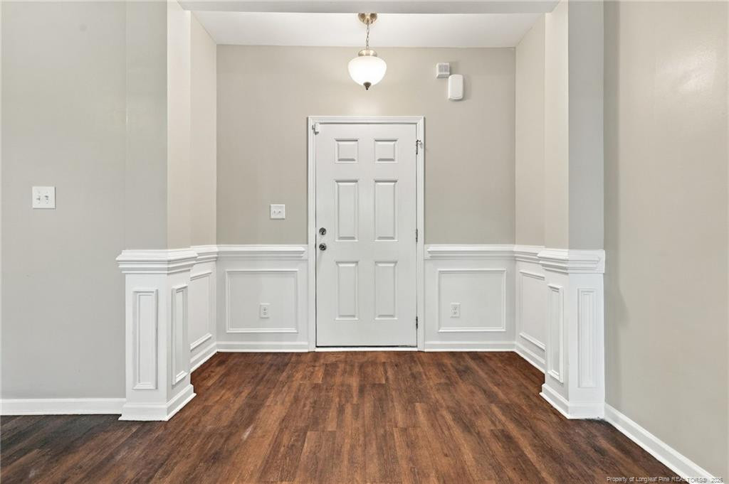 1597 Mount Rainer Drive Property Photo 3
