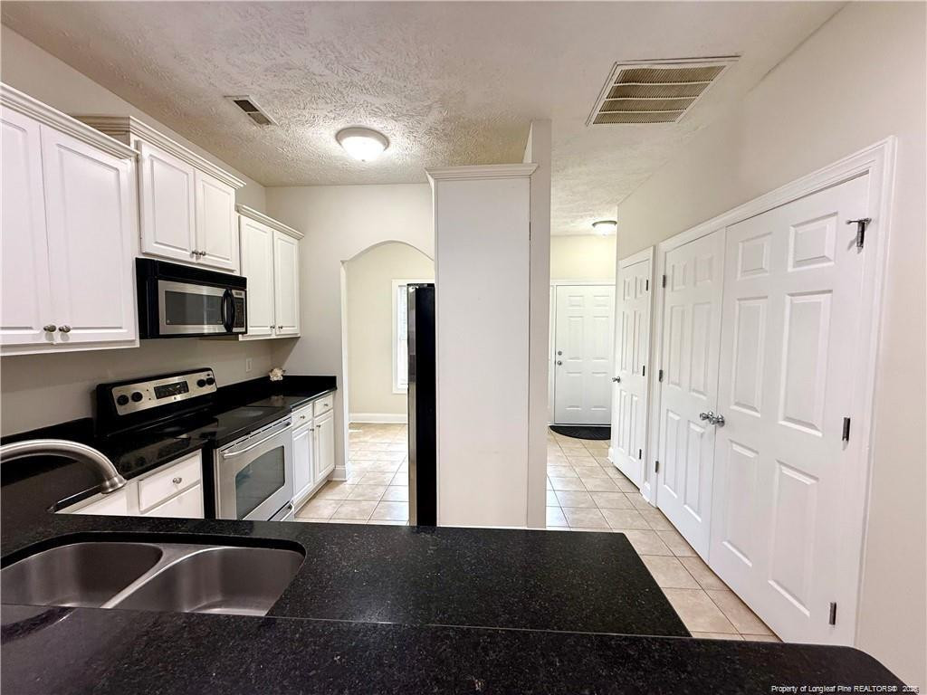 5737 Pooh Avenue Property Photo 14