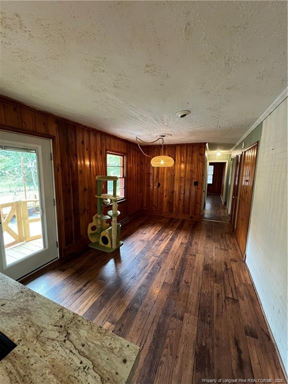 1405 Lakeview Road Property Photo 14