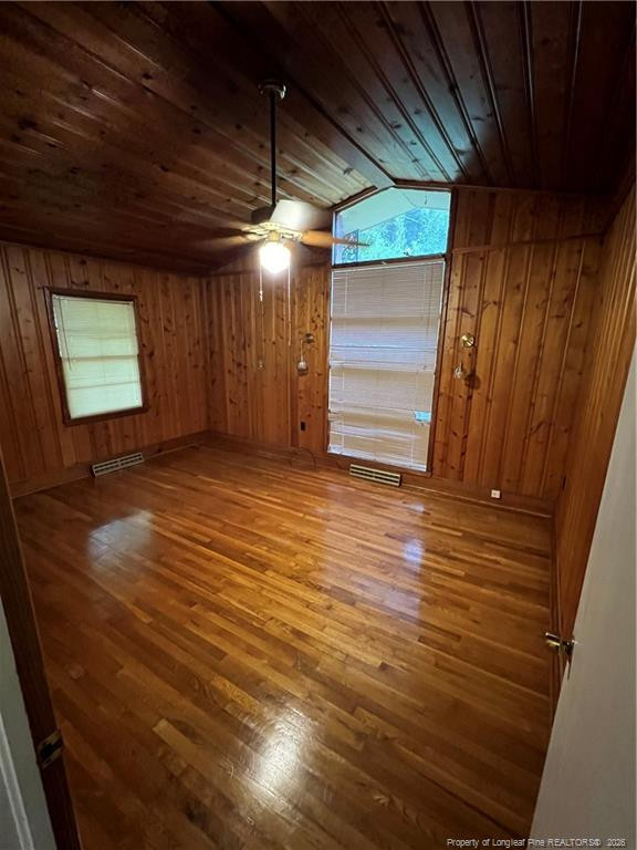 1405 Lakeview Road Property Photo 24