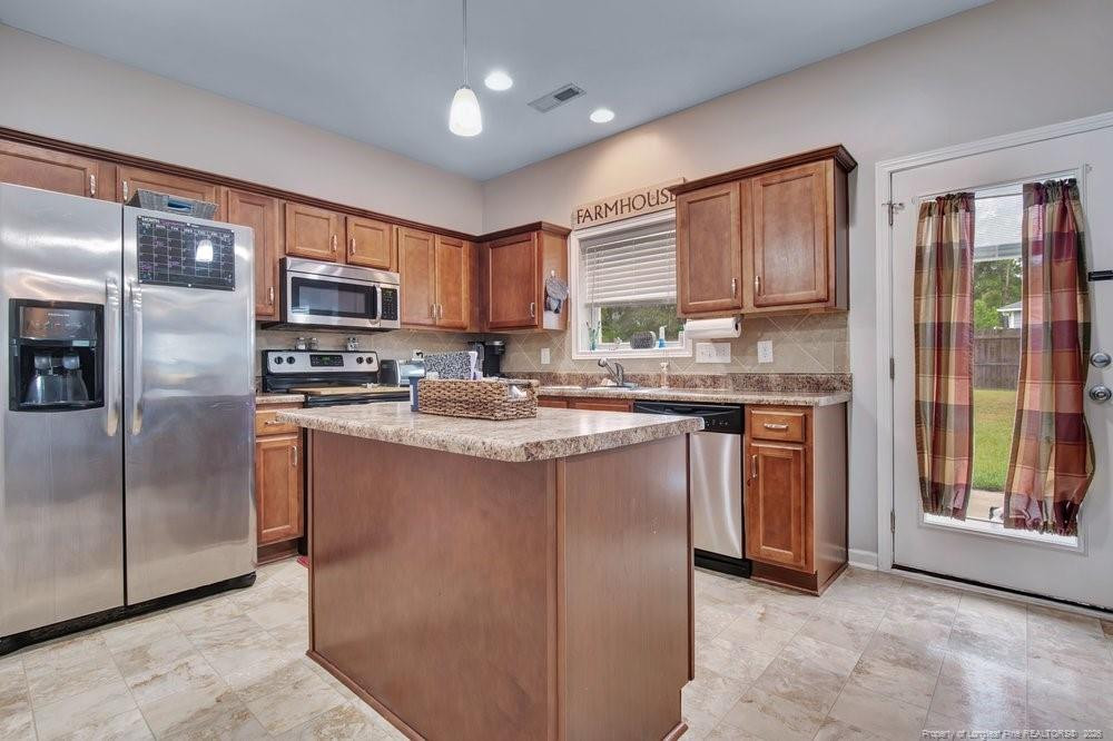 16 Burr Oak Circle Property Photo 8