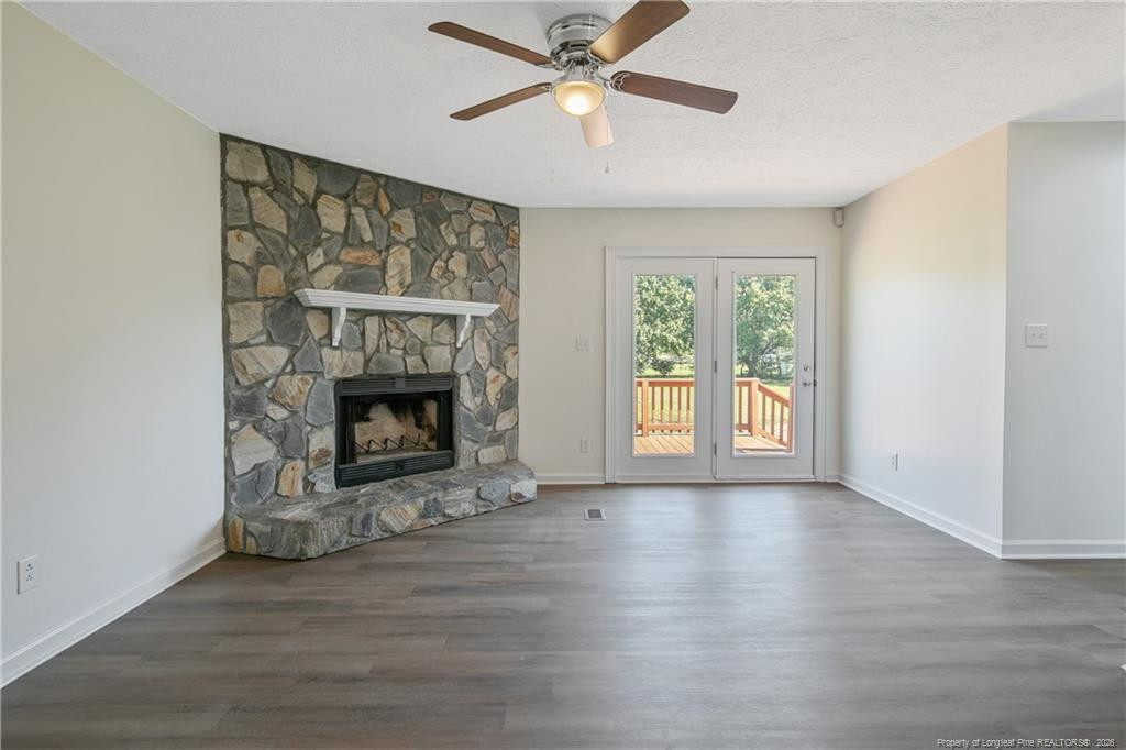 8463 Brightleaf Drive Property Photo 7