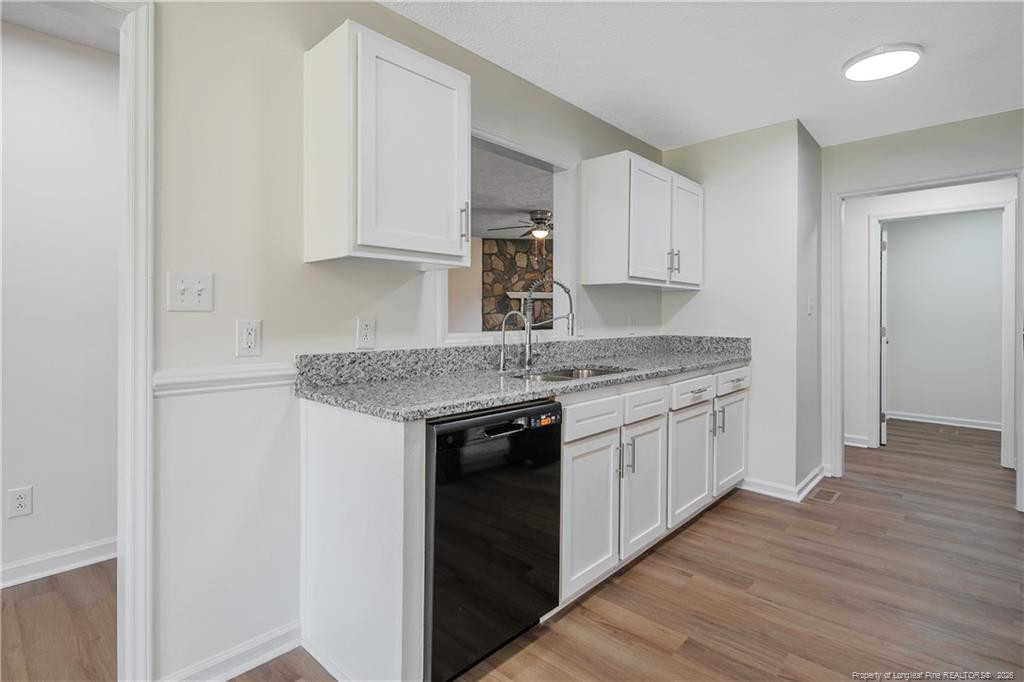 8463 Brightleaf Drive Property Photo 14