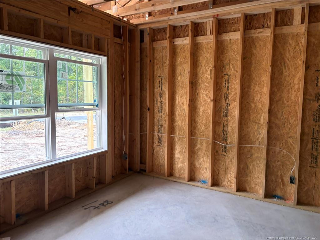214 Forest Valley Drive Property Photo 2