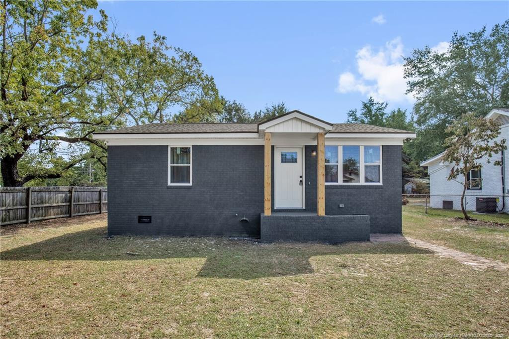 623 Eva Circle Property Photo 1