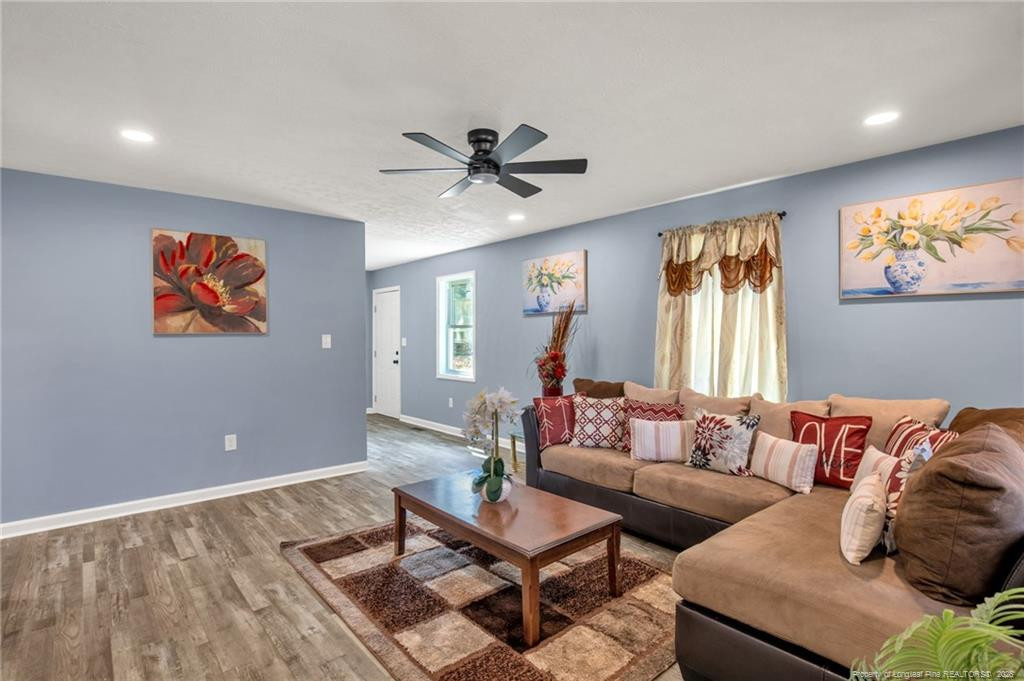 623 Eva Circle Property Photo 7