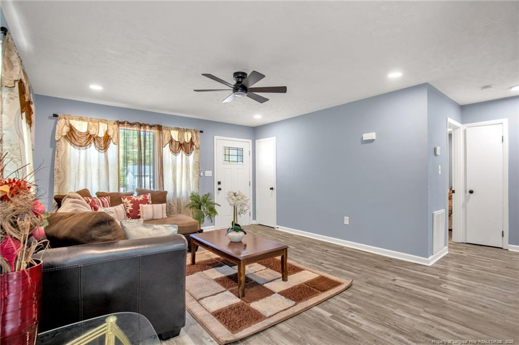 623 Eva Circle Property Photo 8