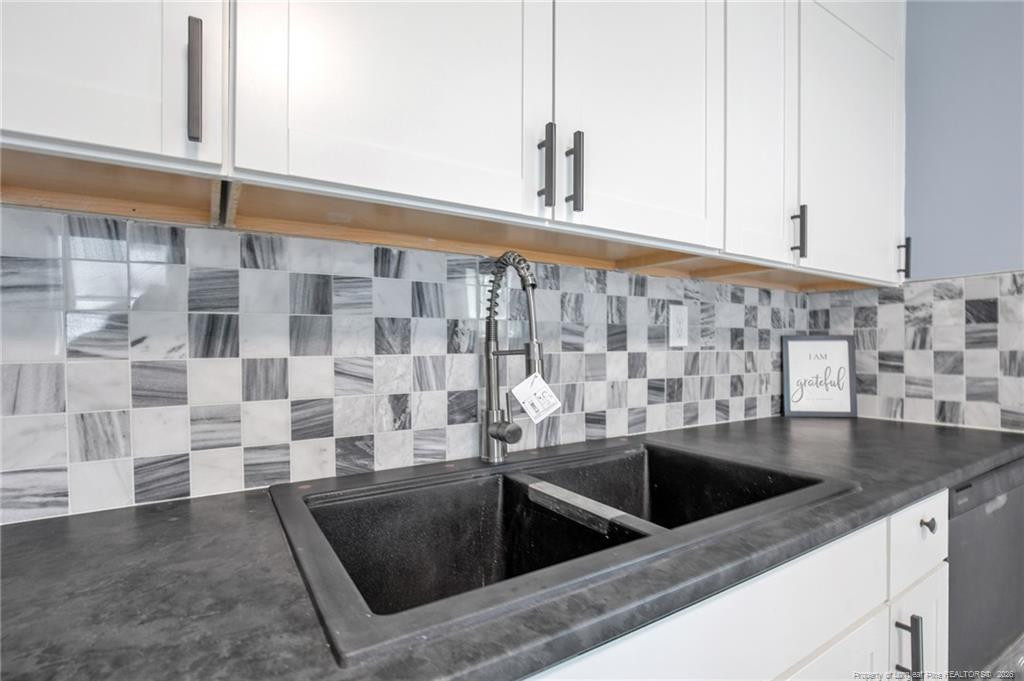 623 Eva Circle Property Photo 12