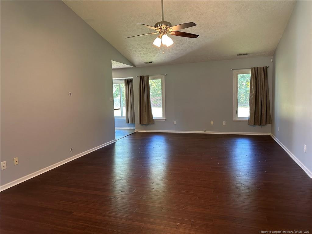 4531 Tonric Drive Property Photo 8