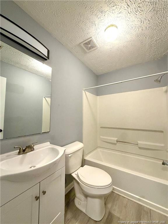 672 Bartons Landing Place 1 Property Photo 10