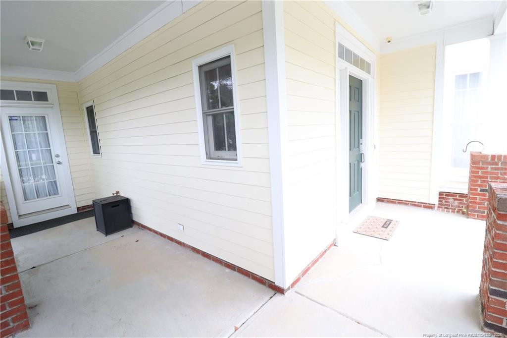 5508 Cary Glen Boulevard Property Photo 2