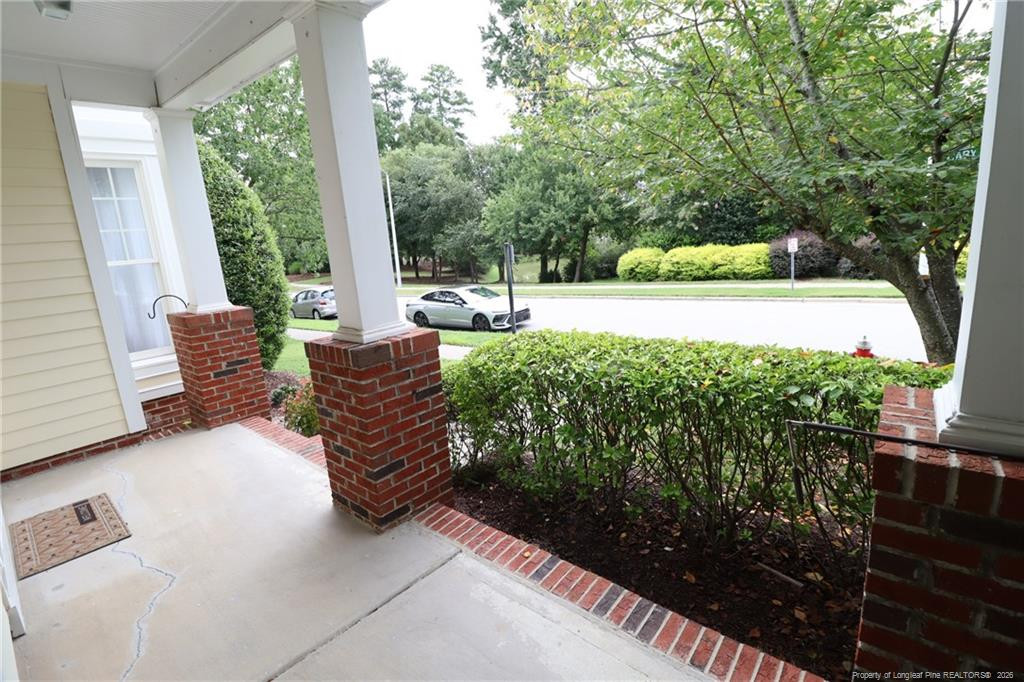 5508 Cary Glen Boulevard Property Photo 3