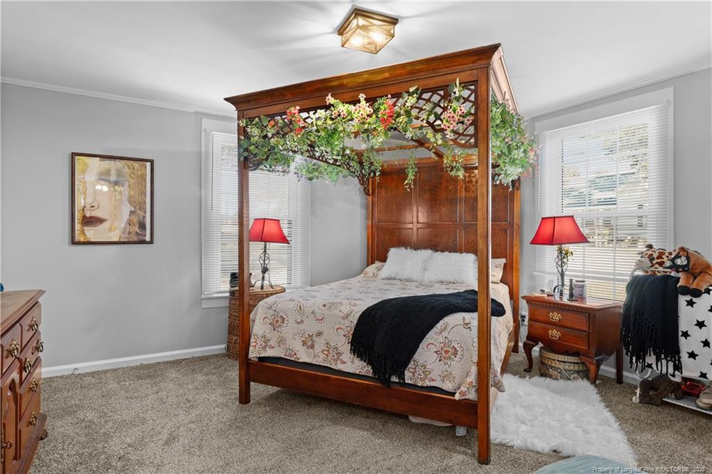 105 E I Street Property Photo 11