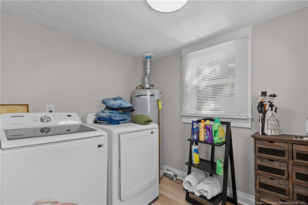 105 E I Street Property Photo 18