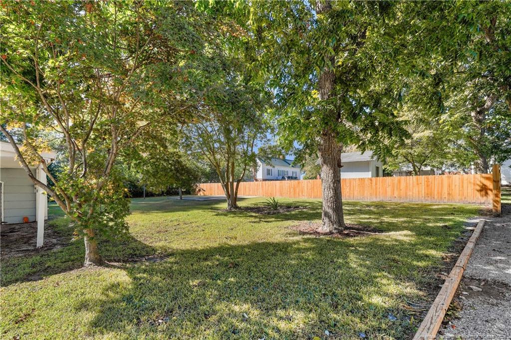 105 E I Street Property Photo 23