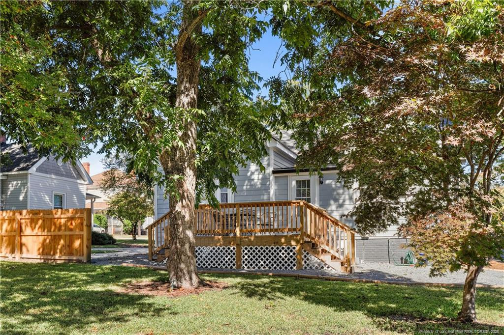 105 E I Street Property Photo 27