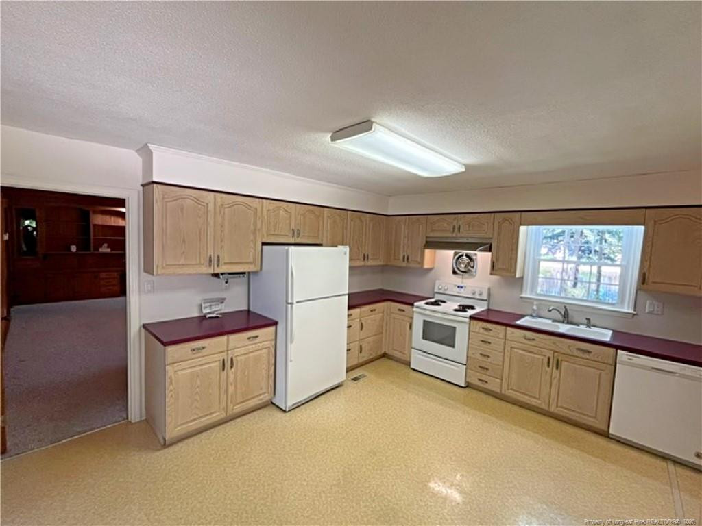 1904 Lord Ashley Drive Property Photo 28