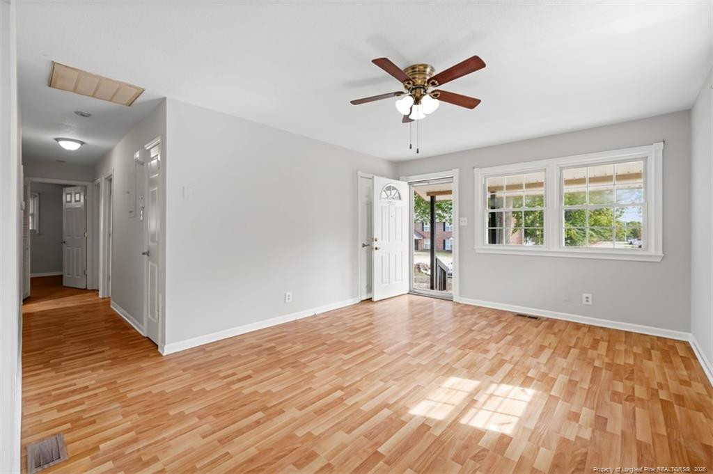 1084 Rulnick Street Property Photo 4