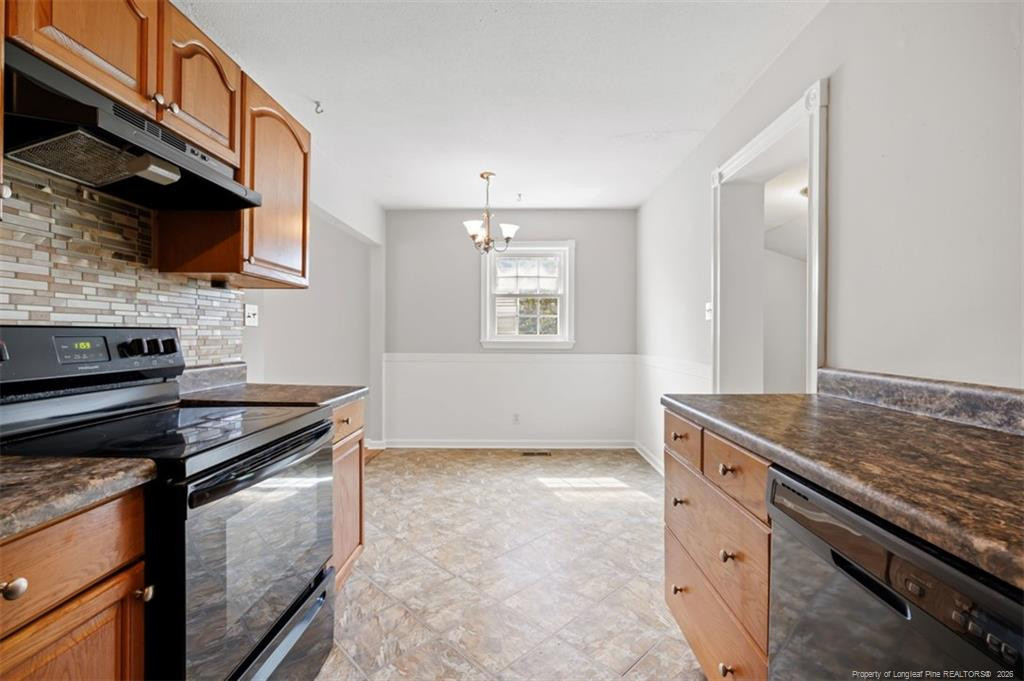 1084 Rulnick Street Property Photo 10