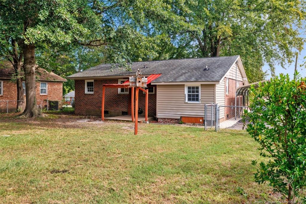1084 Rulnick Street Property Photo 17