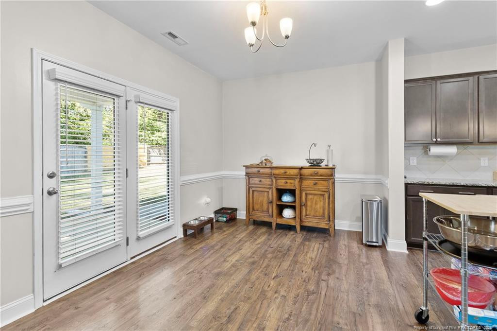 101 Carousel Street Property Photo 13