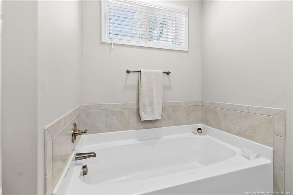 101 Carousel Street Property Photo 28