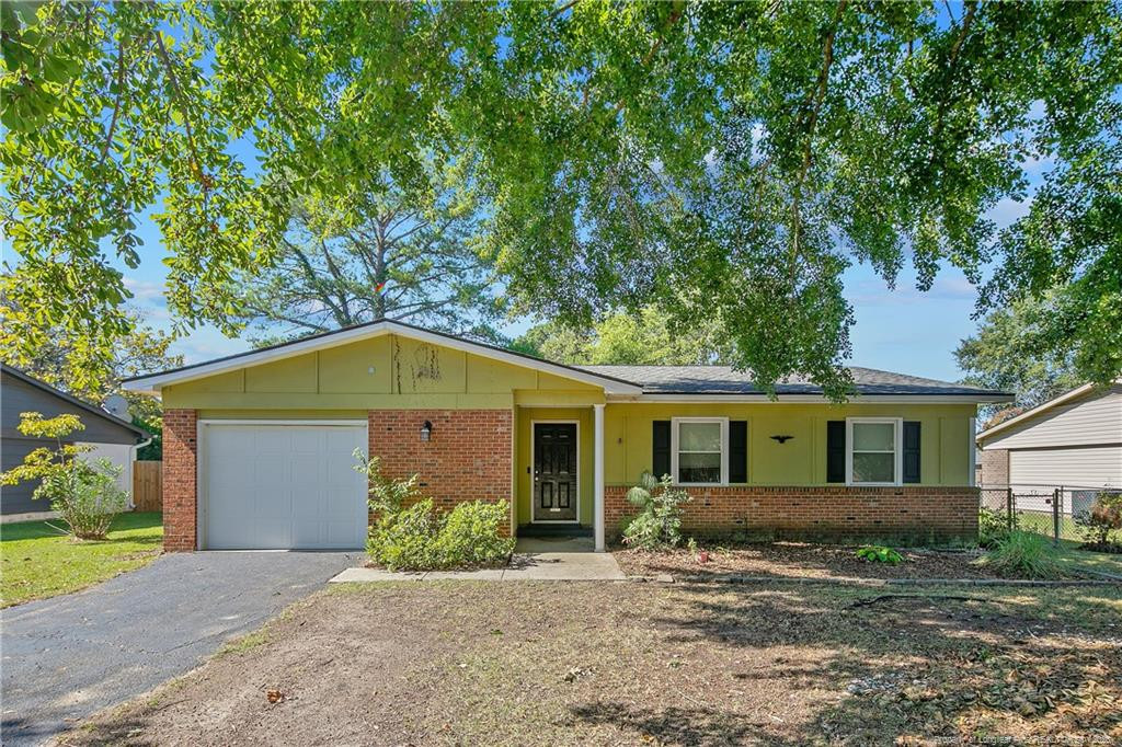 2226 Kingsberry Lane Property Photo 1