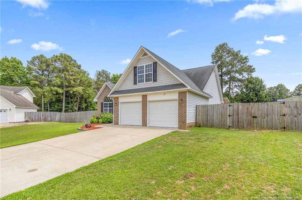 116 Woodbine Drive Property Photo 4